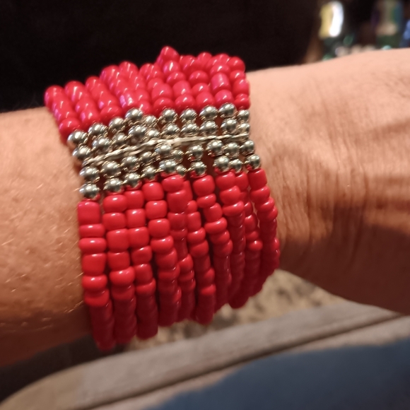 Jewelry - Red Beaded Bracelet with Silver Accents